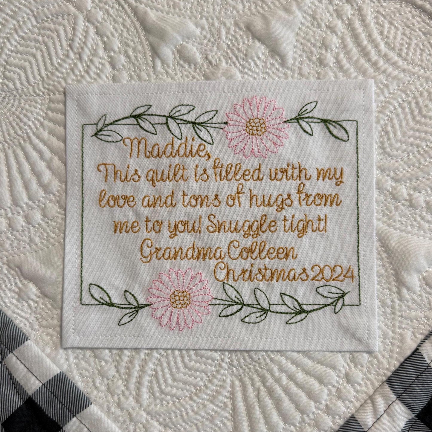 Embroidered Daisy Quilt Label Personalized