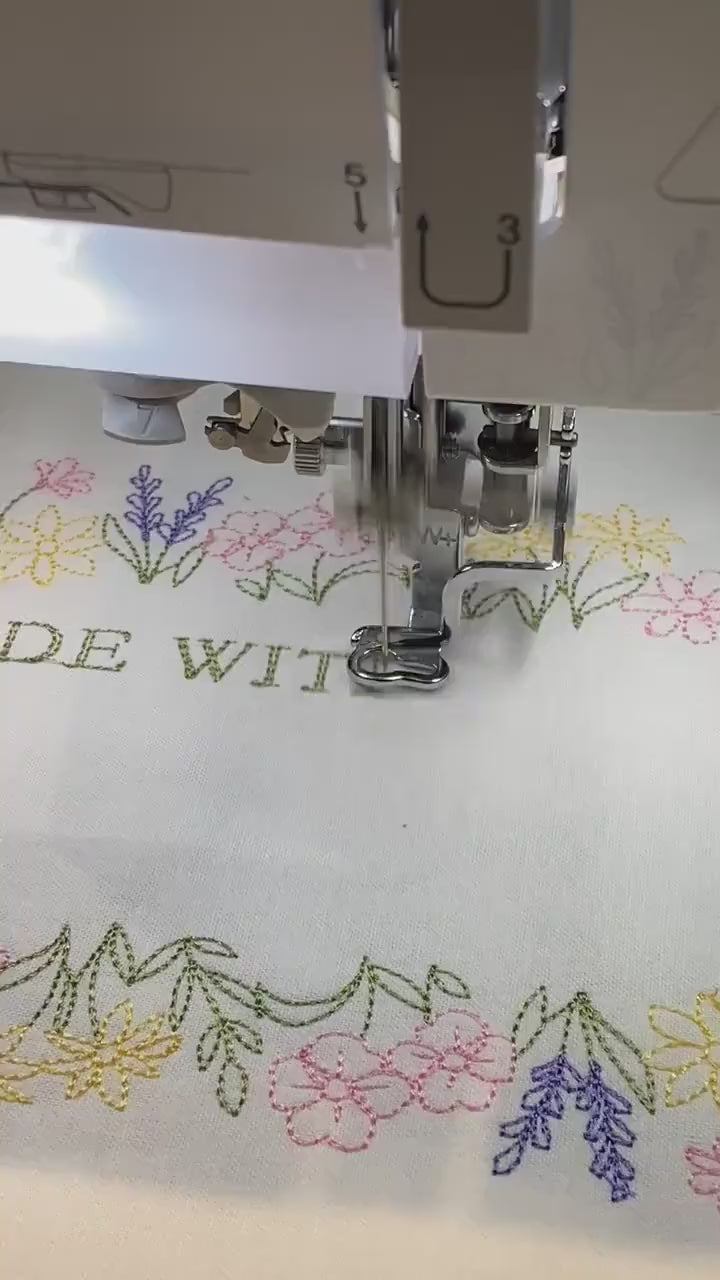 Custom Embroidered Dandelion Quilt Label | Personalized Embroidered Dandelion Quilt Label | Personalized Quilt Label | Dandelion Label